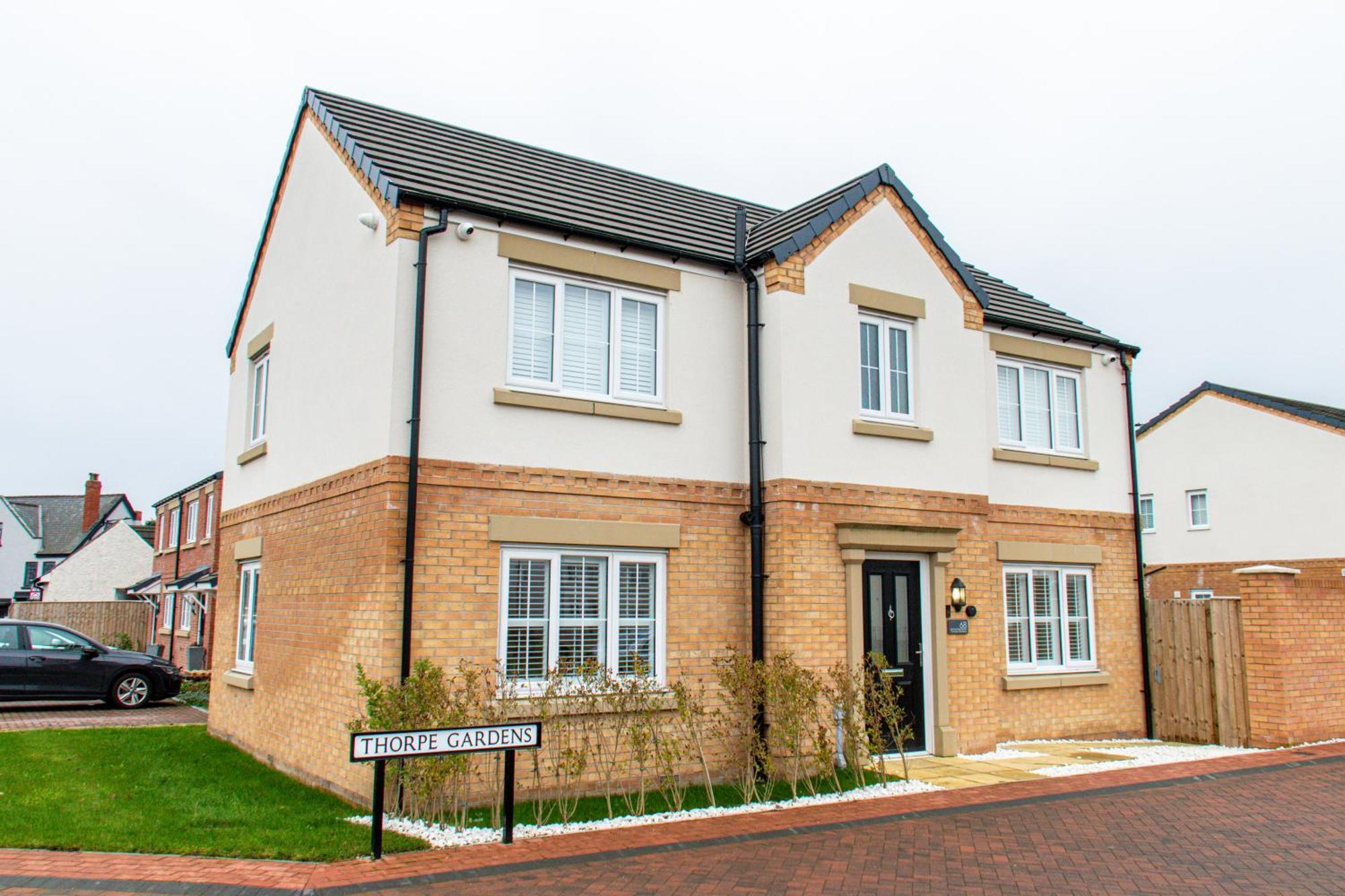 Lovely 4 Bedroom House Near Racecourse! Holiday home