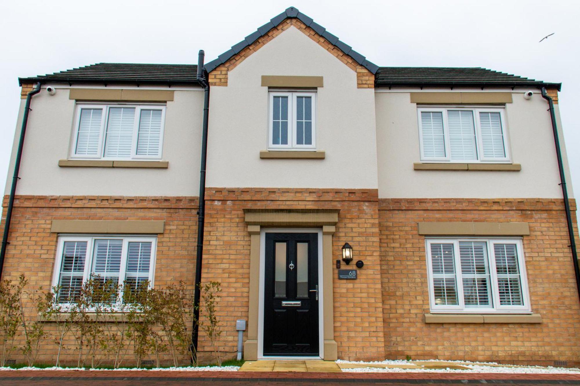 Lovely 4 Bedroom House Near Racecourse! Holiday home *
