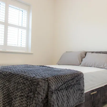 Lovely 4 Bedroom House Near Doncaster Racecourse! Exterior photo
