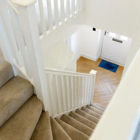 Lovely 4 Bedroom House Near Doncaster Racecourse! Exterior photo